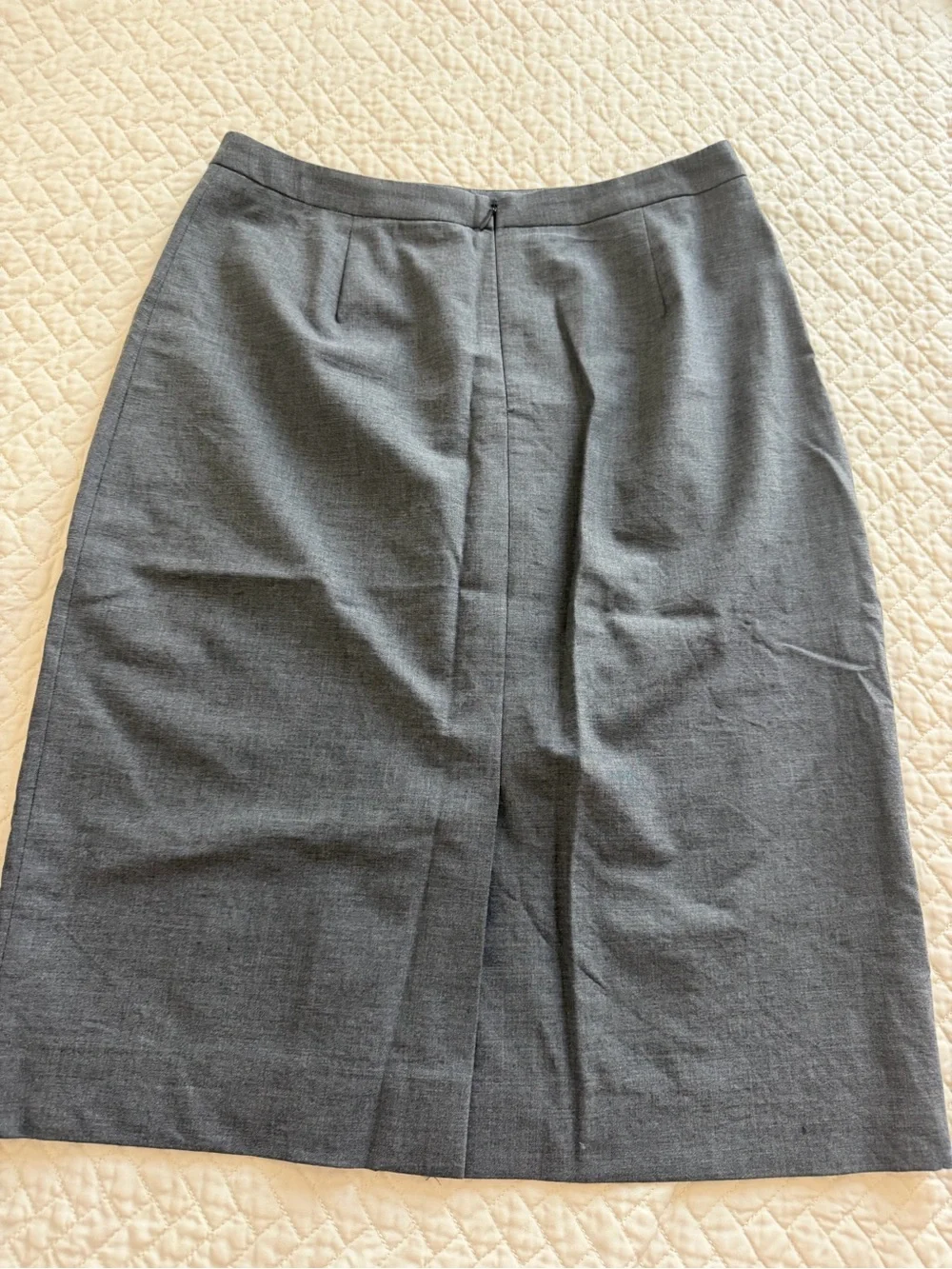 Brooks Brothers Gray Wool Blend Pencil Skirt Size 4 Made in Italy